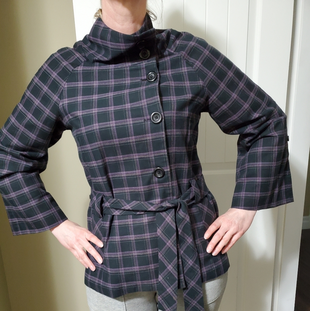 🌲 Lela Designs jacket - Host Pick!!